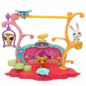 Littlest Pet Shop Circus Playset 🎪 w 3 Pets (Owl, Cat & Bunny